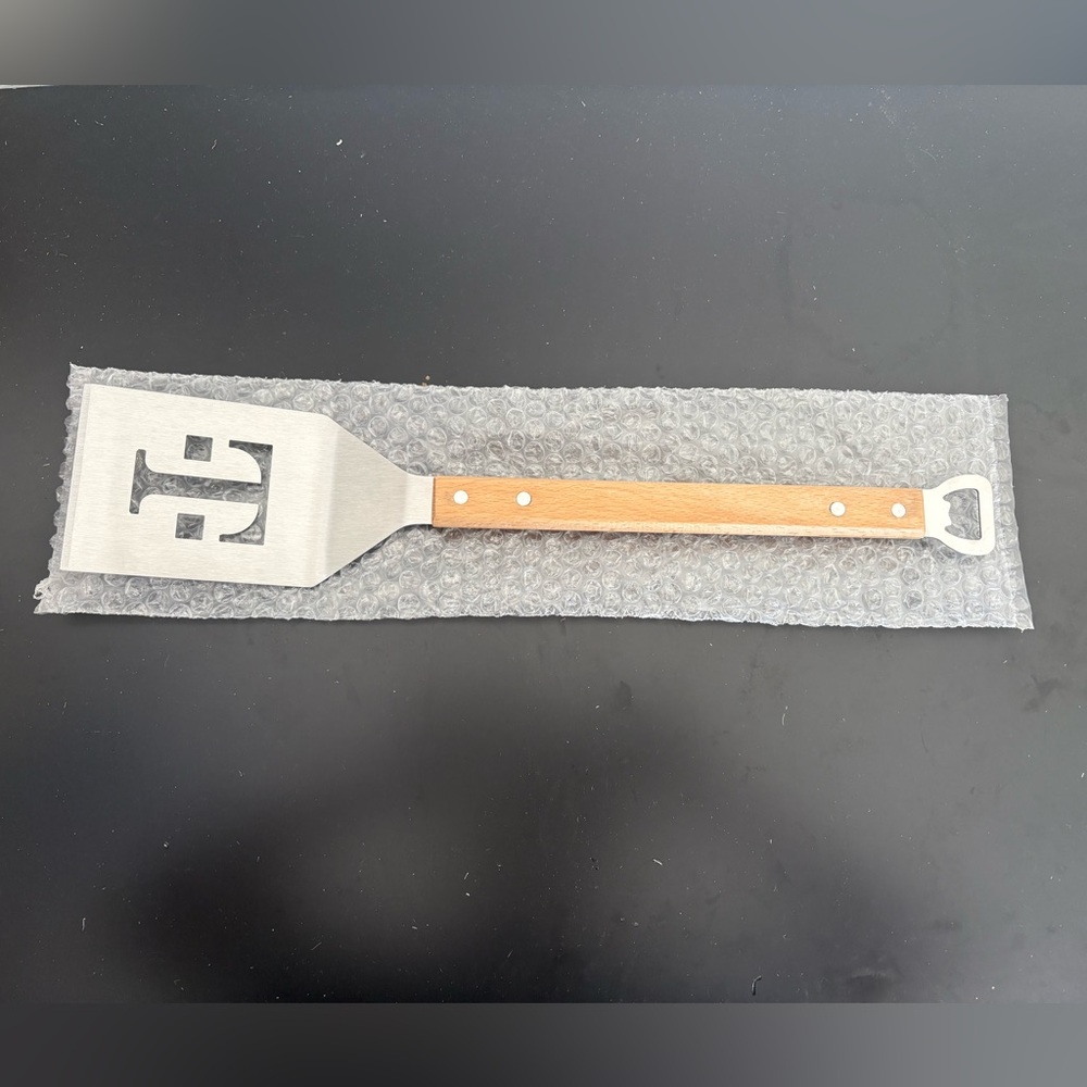 T-Mobile Tuesdays Tan Wooden & Silver BBQ Grill Spatula W/ Bottle Opener 17" NWT